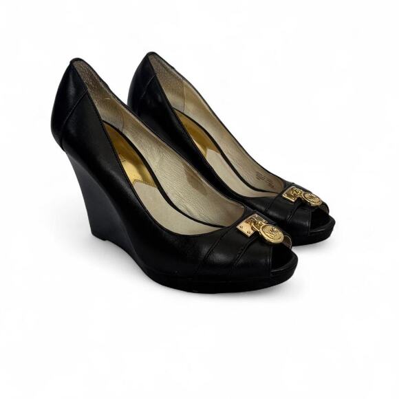 Michael Kors black wedge with gold hardware - Y2k / Preppy / Glam - Picture 1 of 4